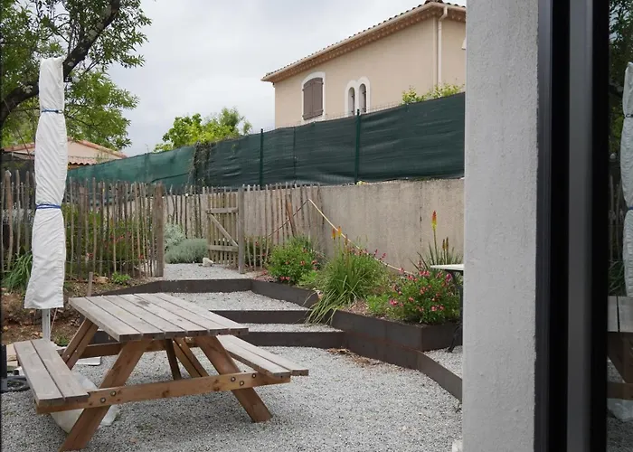 Maison Tout Confort Avec Piscine