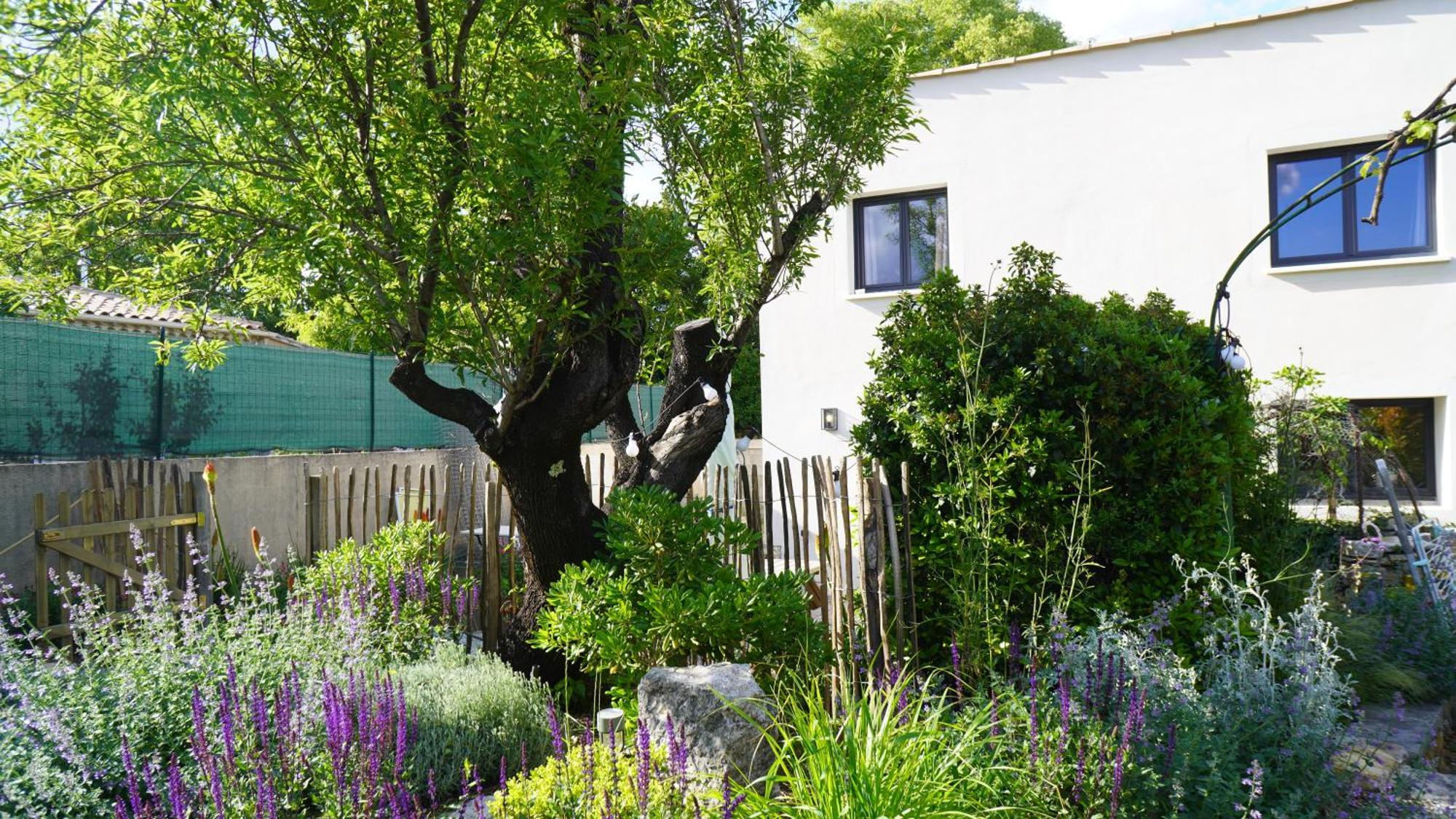 Maison Confort Avec Piscine Holiday home *
